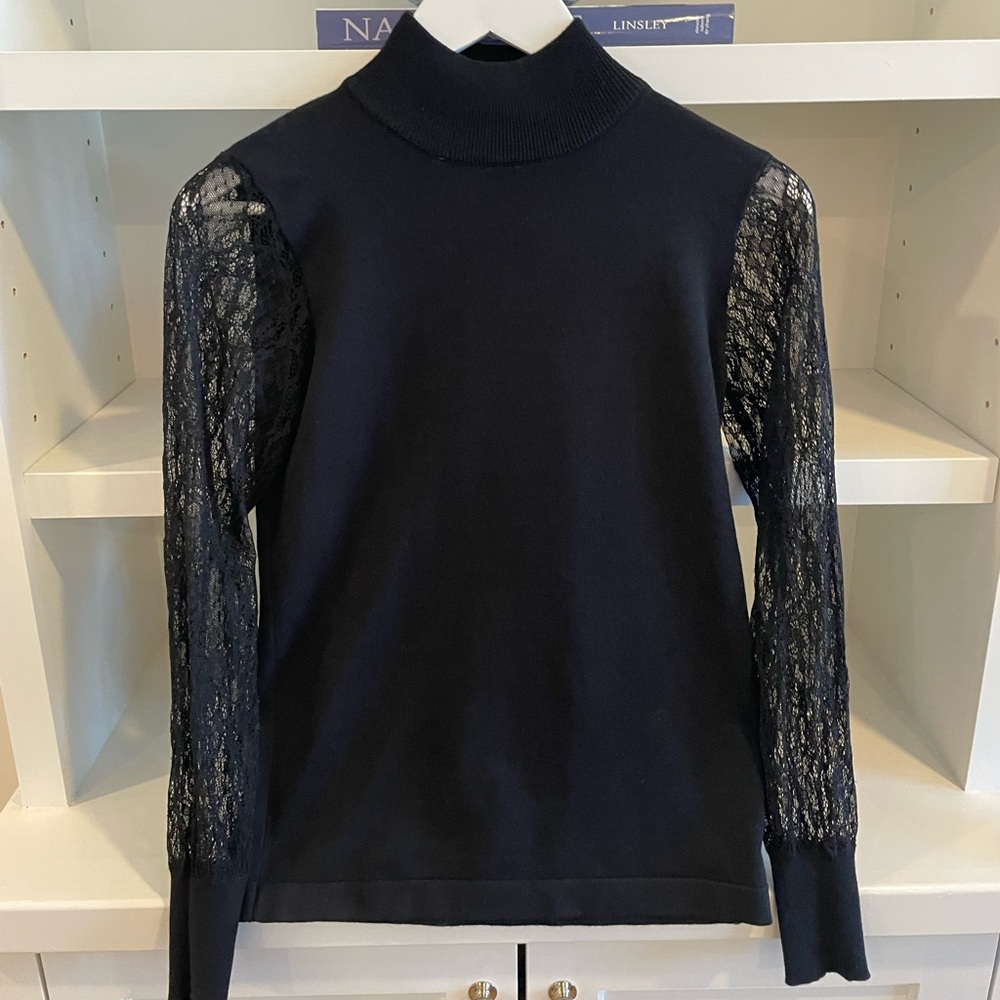 XS Carmen Marc Valvo Lace Sleeve Sweater NWT